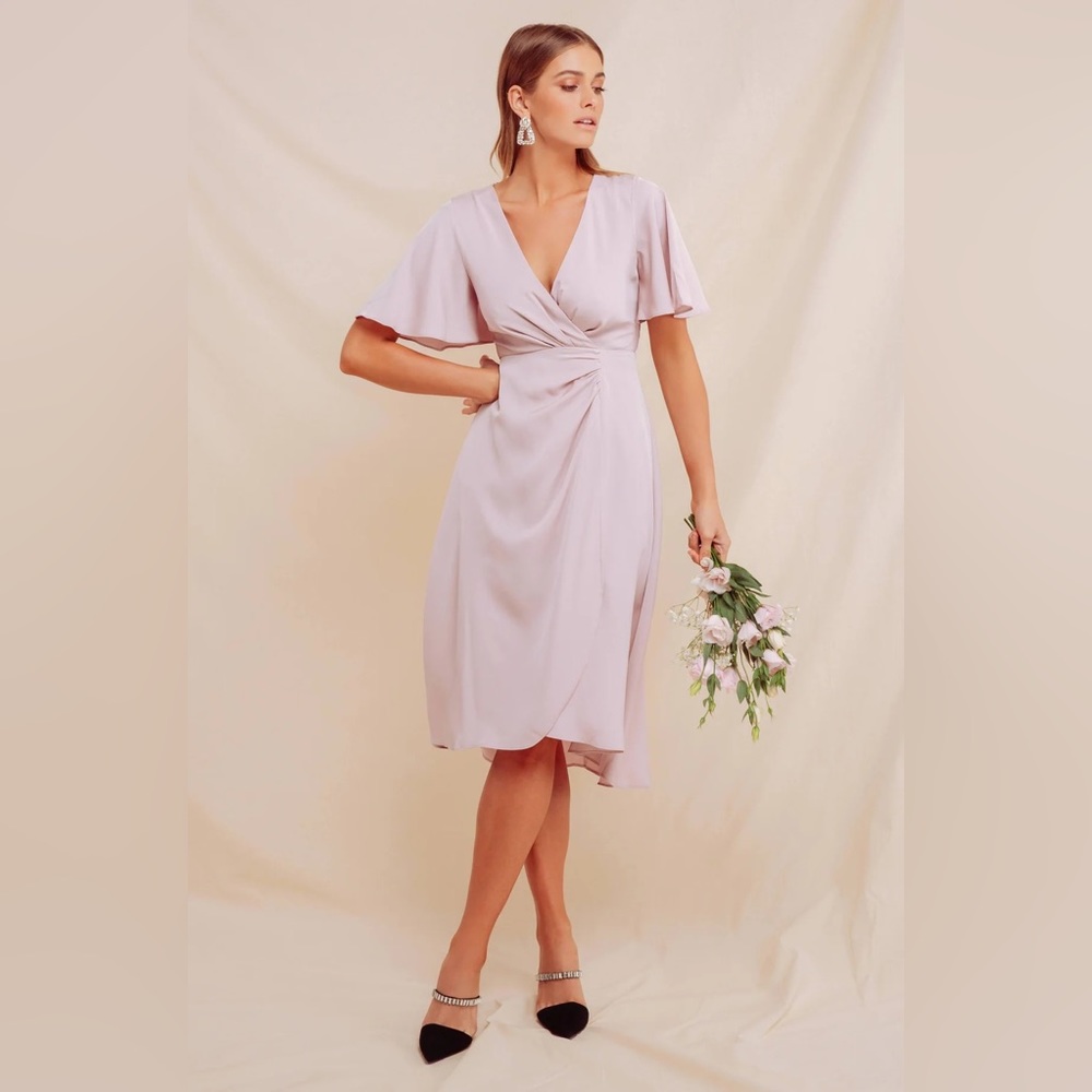 ASTR THE LABEL Delany MIDI dress in dusty lilac